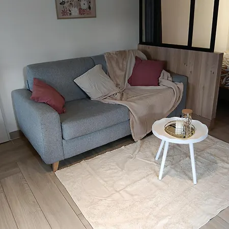 Appartement Escapade Cosy à Avec Terrasse Au Calme